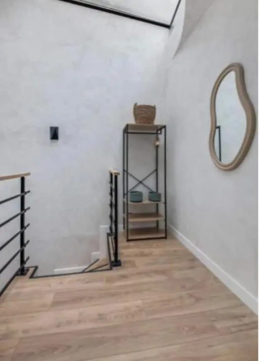 Maison De Charme Au Coeur De Batignolles Parijs
